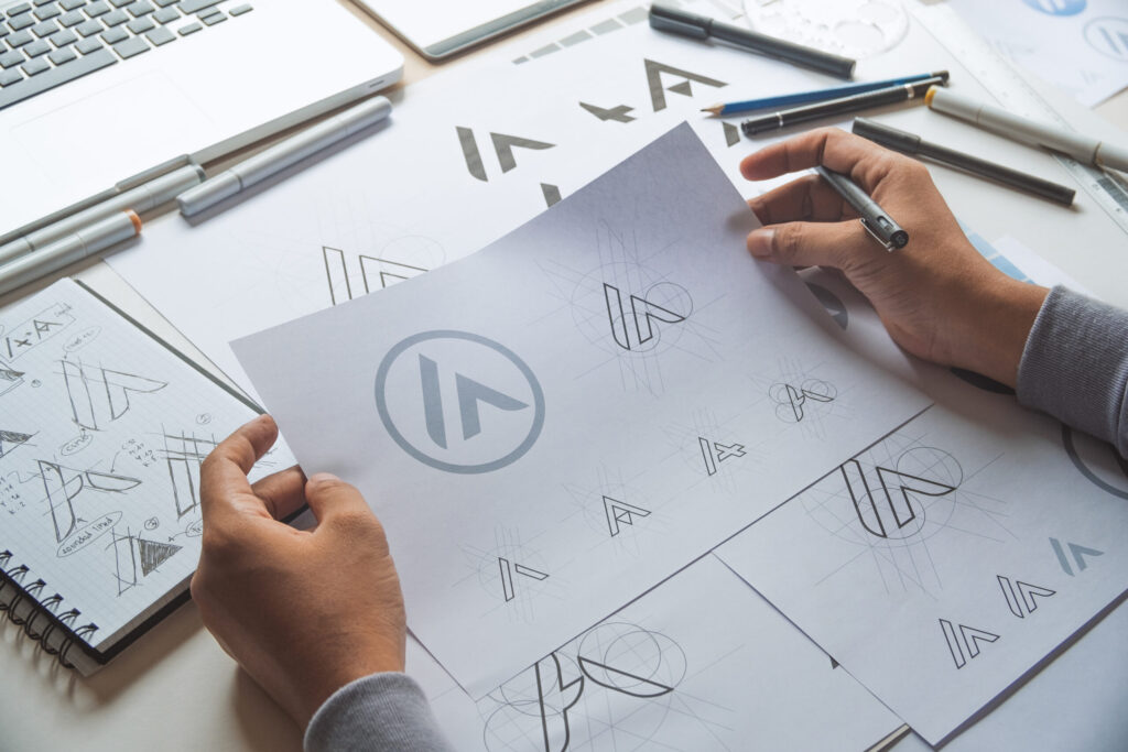 Elements of Brand Visuals: How to create a memorable logo?